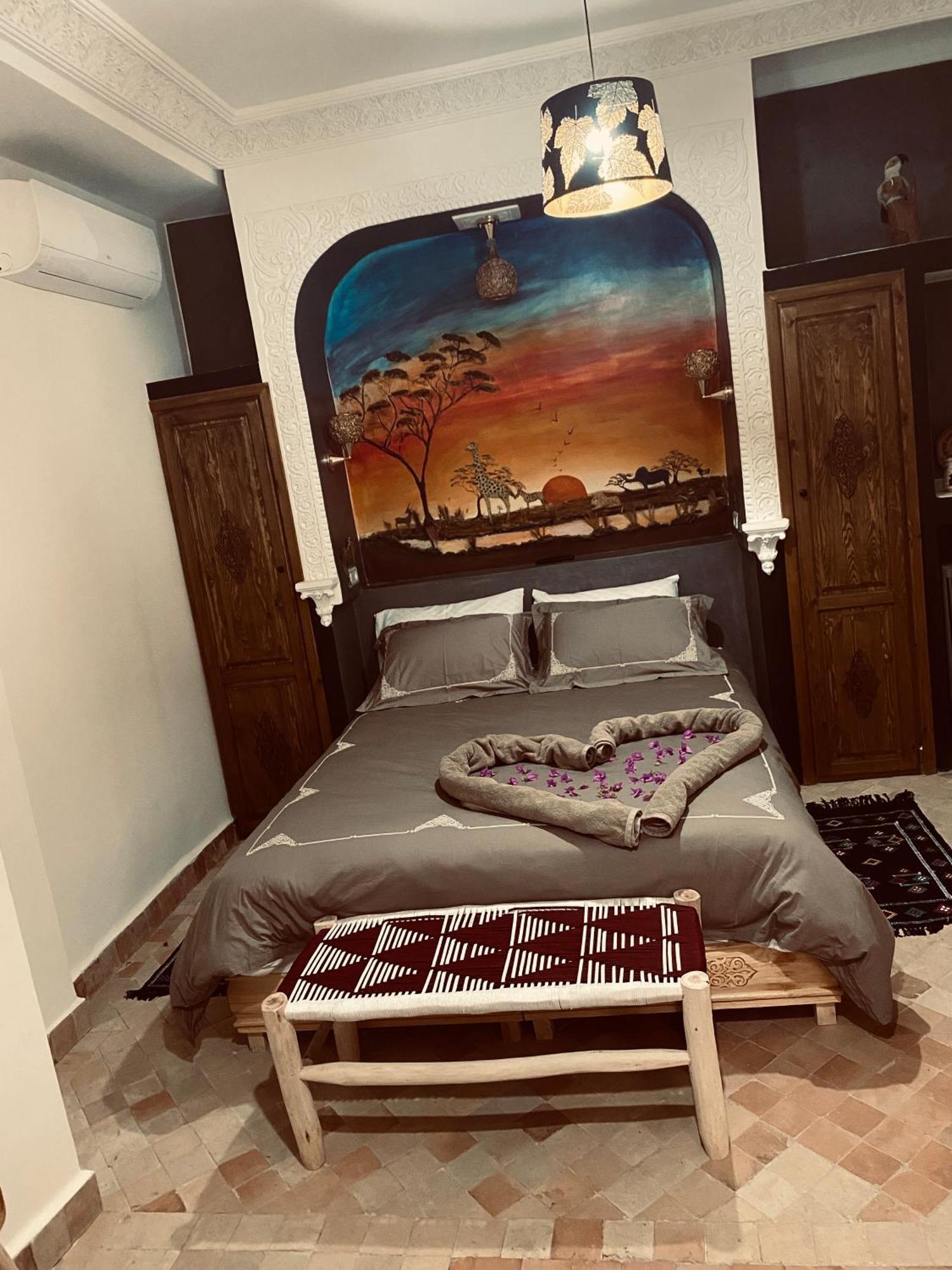 Riad & Spa Sous Le Soleil Chez Jerome Et Pamela Suite Africaine Marakeş Dış mekan fotoğraf